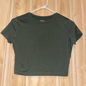 3/$10!!! Wild fable Green Crop Top